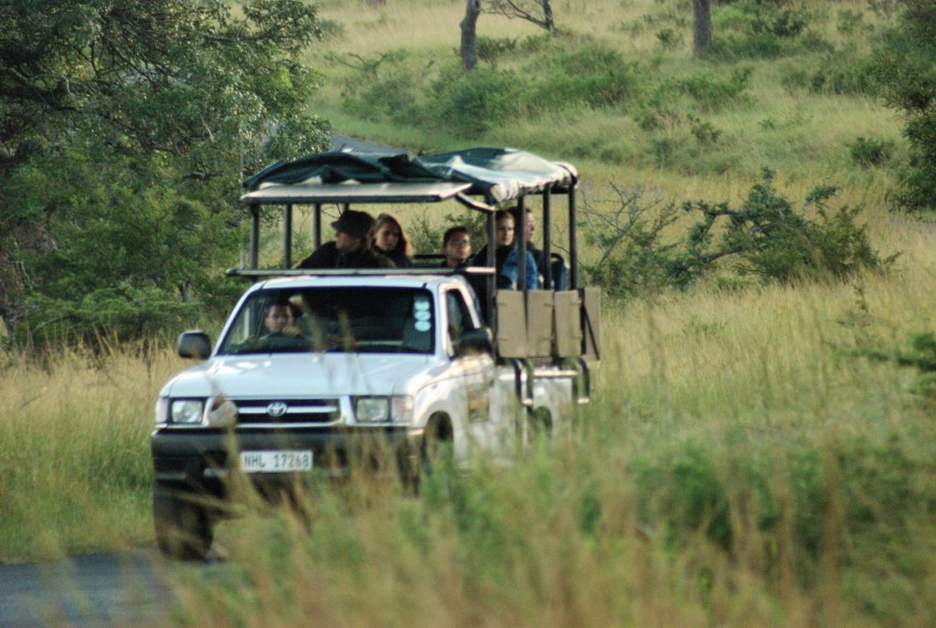 heritage tours & safaris safari,big5,hluhluwe,kruger park